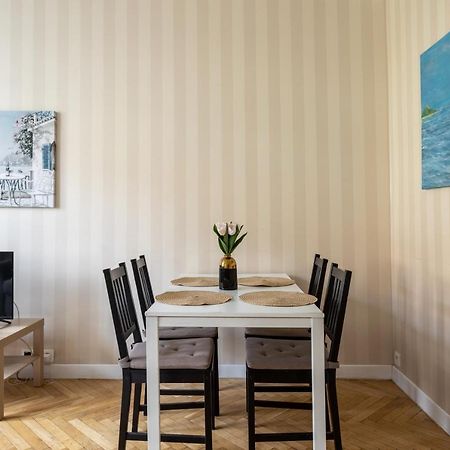 Golden Apartments Warsaw- 3 Separate Rooms - Best Location&Nowy Swiat Экстерьер фото