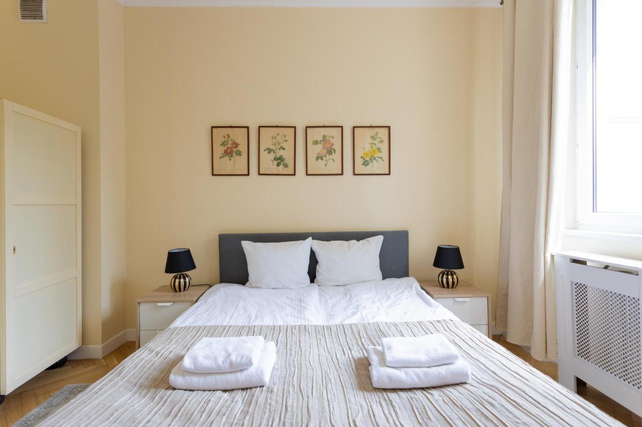 Golden Apartments Warsaw- 3 Separate Rooms - Best Location&Nowy Swiat Экстерьер фото